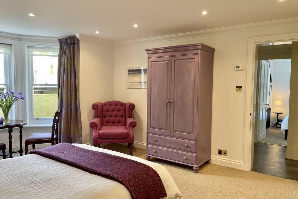 Lavender Apartment - Spacious Apartment Close To The Beach Deal Exterior photo